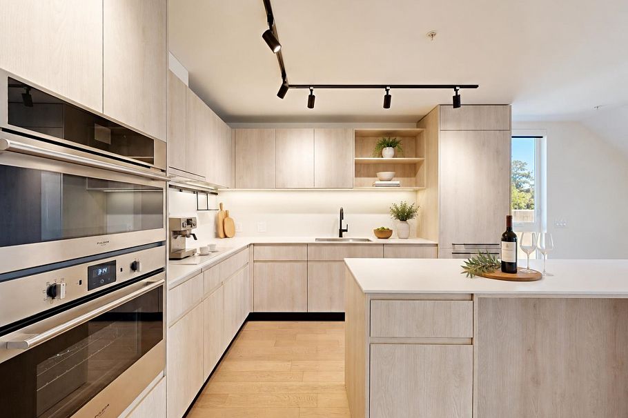 3930 Dumfries Street Vancouver, BC - 6