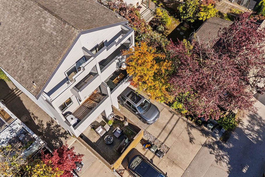 1944 Mcnicoll Avenue Vancouver, BC - 2