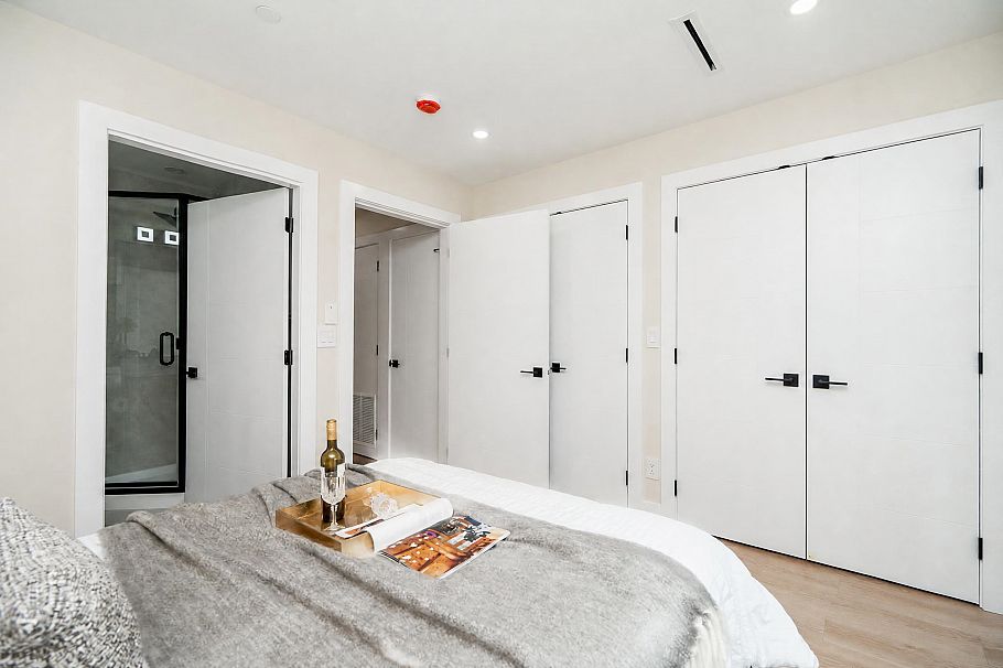 2828 Cheyenne Avenue Vancouver, BC - 16