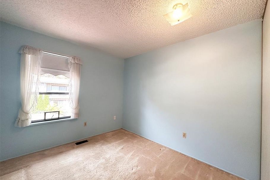 20 3150 E 58th Avenue Vancouver, BC - 15