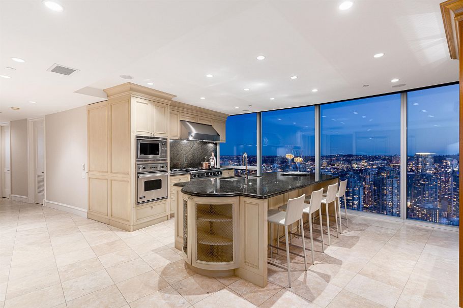 3603 938 Nelson Street Vancouver, BC - 6