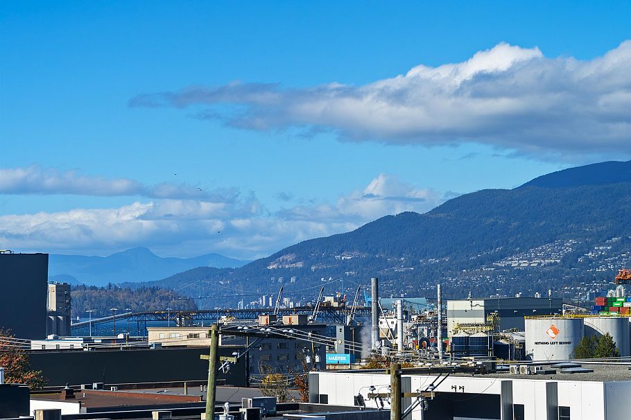 302 2009 E Hastings Street Vancouver, BC - 25