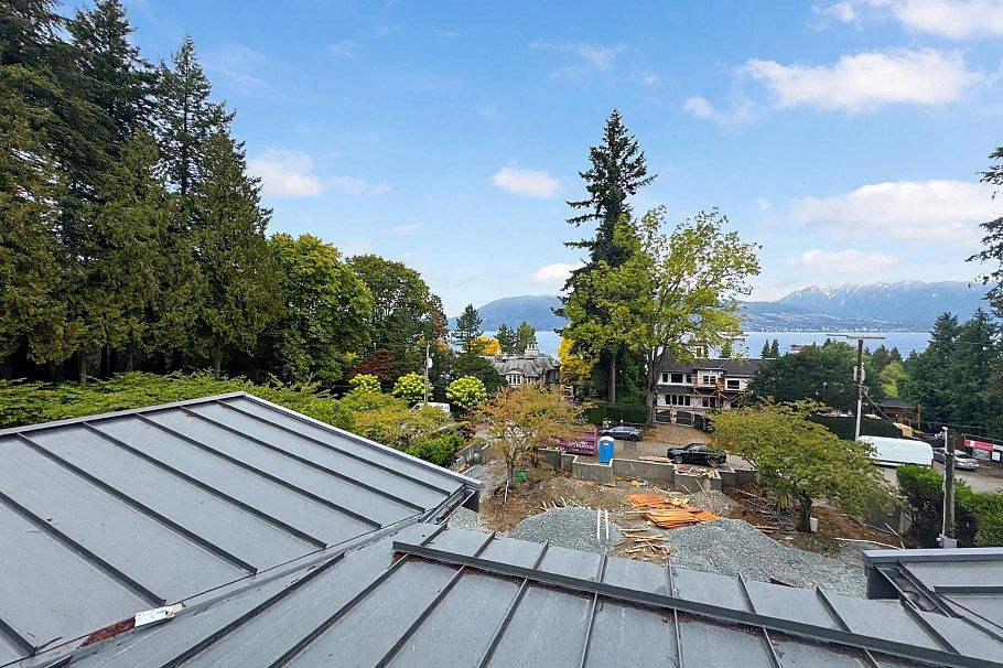 4770 Drummond Drive Vancouver, BC - 13