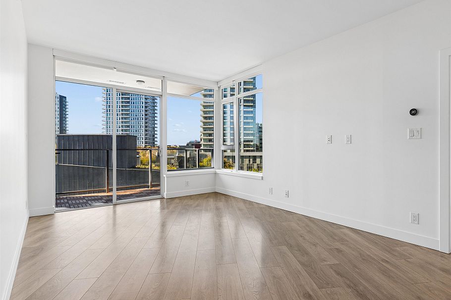 701 3557 Sawmill Crescent Vancouver, BC - 8