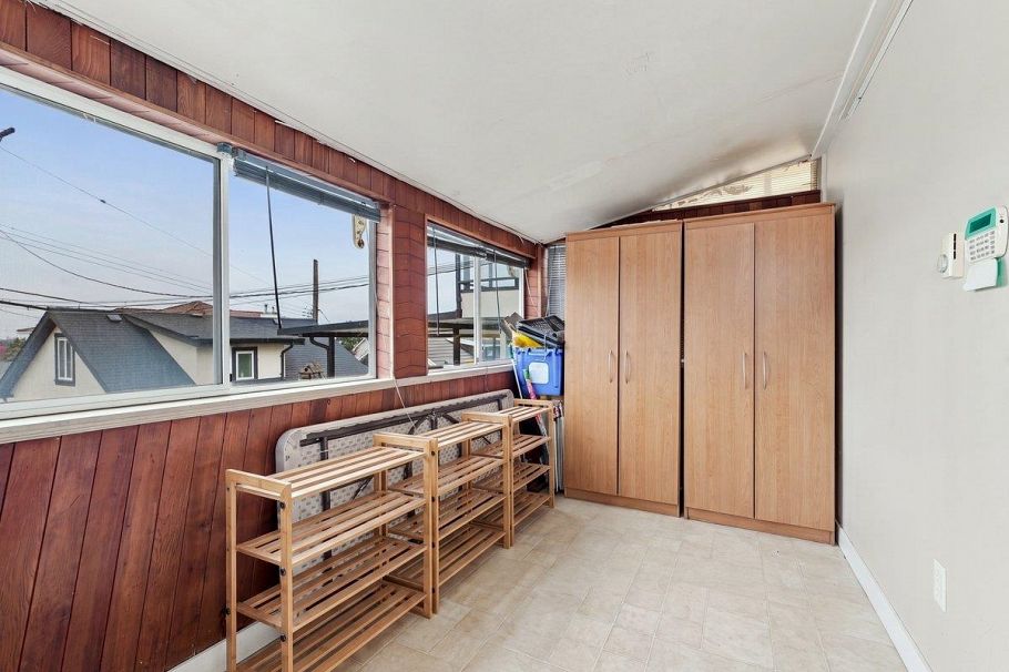 3951 Slocan Street Vancouver, BC - 17