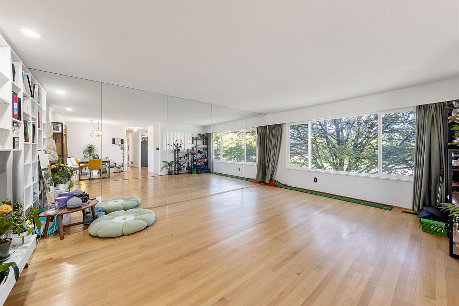 7658 Fremlin Street Vancouver, BC - 4
