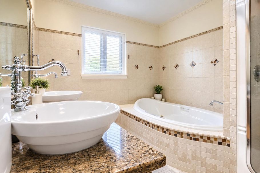 1505 W 62nd Avenue Vancouver, BC - 30