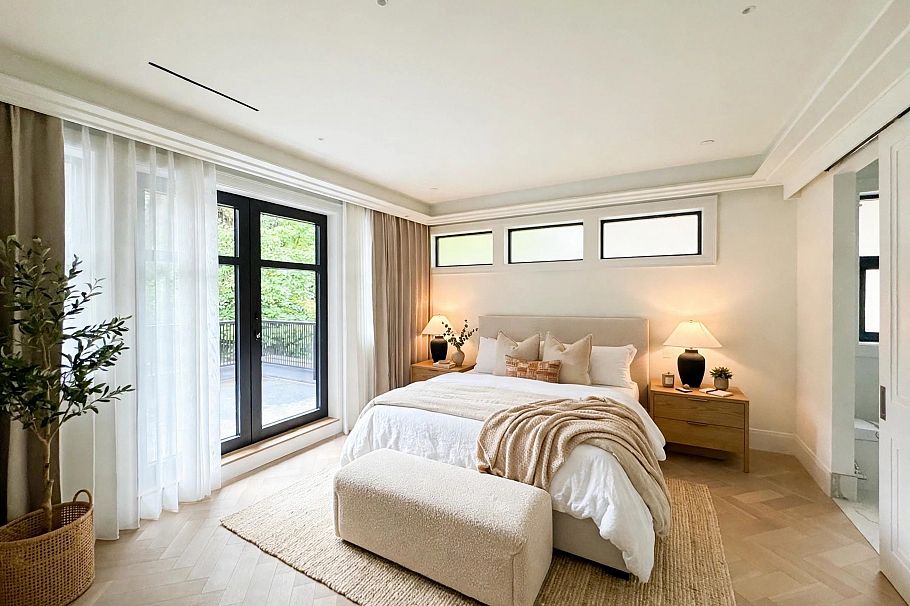4770 Drummond Drive Vancouver, BC - 8