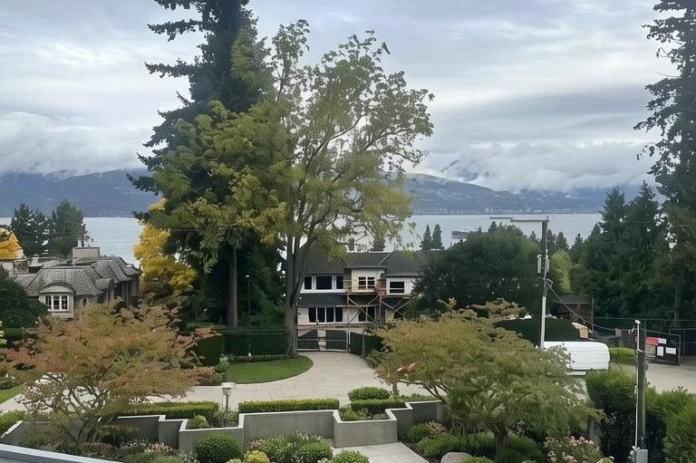 4770 Drummond Drive Vancouver, BC - 12