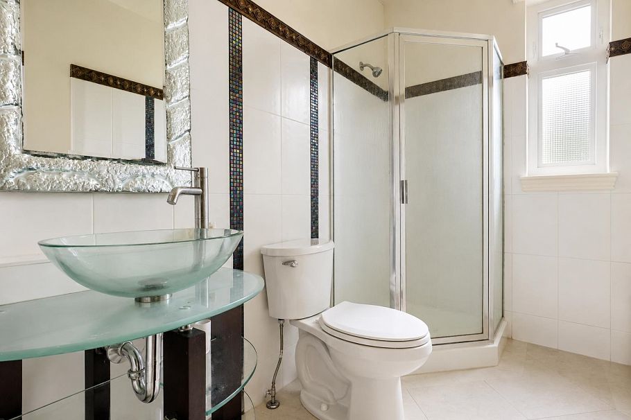 1505 W 62nd Avenue Vancouver, BC - 17
