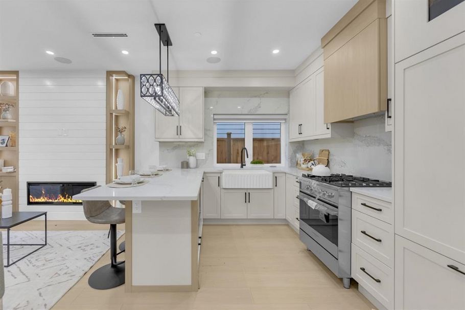 2 2888 E 6th Avenue Vancouver, BC - 13