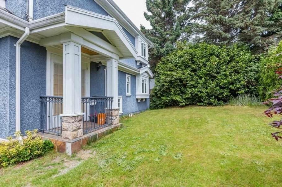 1505 W 62nd Avenue Vancouver, BC - 32