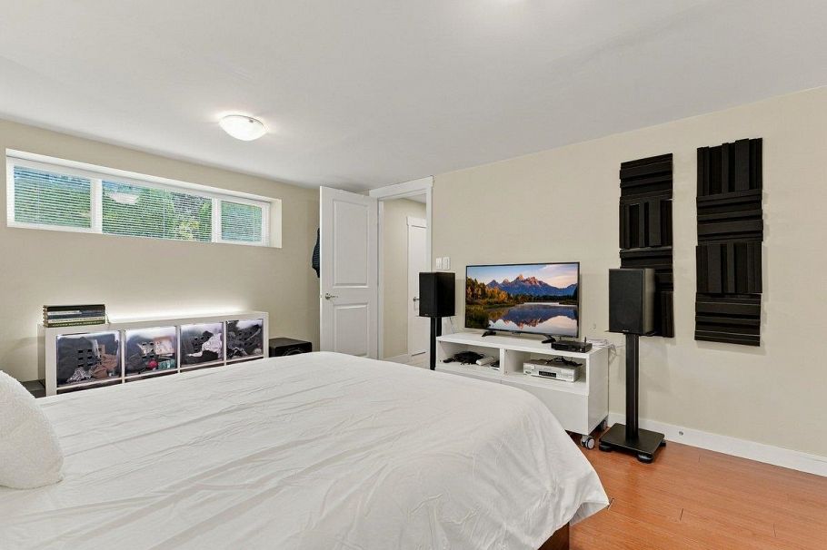 3951 Slocan Street Vancouver, BC - 20