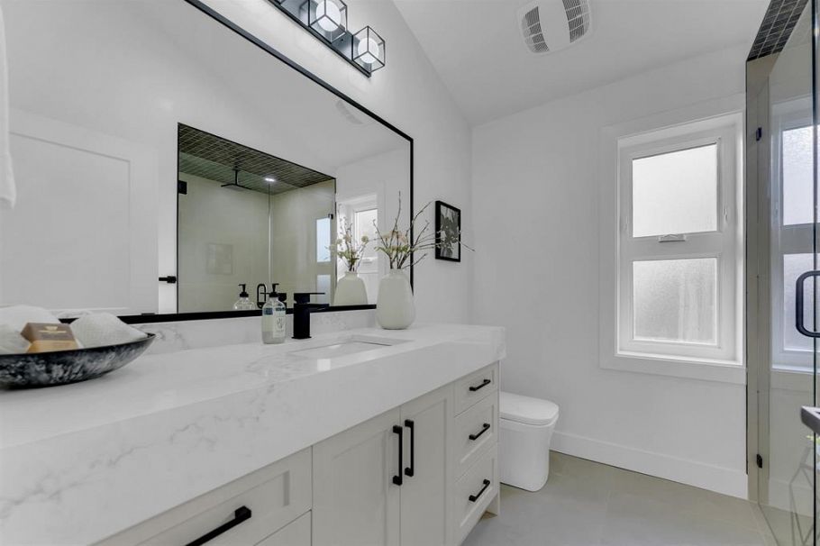 1 2888 E 6th Ave Avenue Vancouver, BC - 37