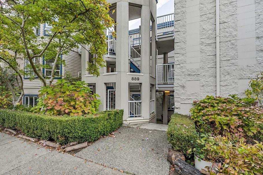 210 889 W 7th Avenue Vancouver, BC - 33