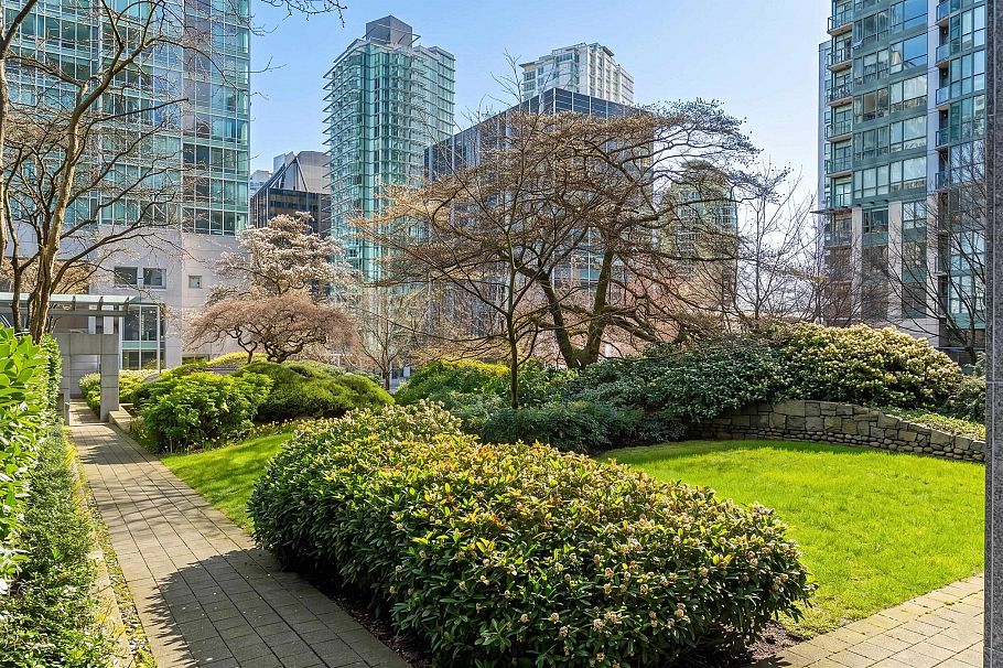 3304 1200 W Georgia Street Vancouver, BC - 21