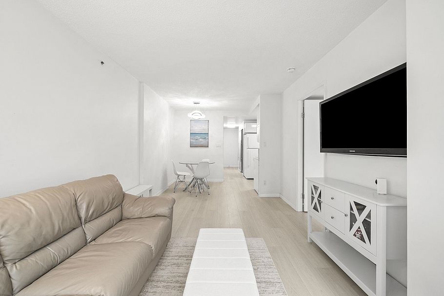 508 555 Jervis Street Vancouver, BC - 4