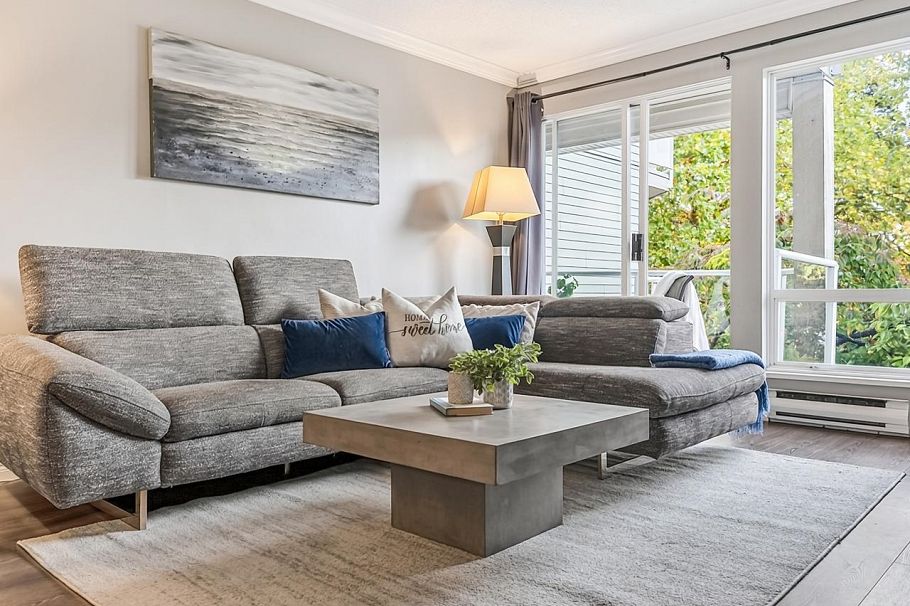 210 889 W 7th Avenue Vancouver, BC - 5