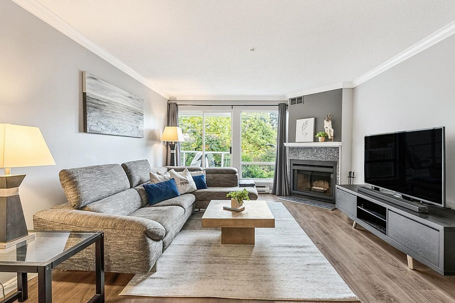 210 889 W 7th Avenue Vancouver, BC - 1