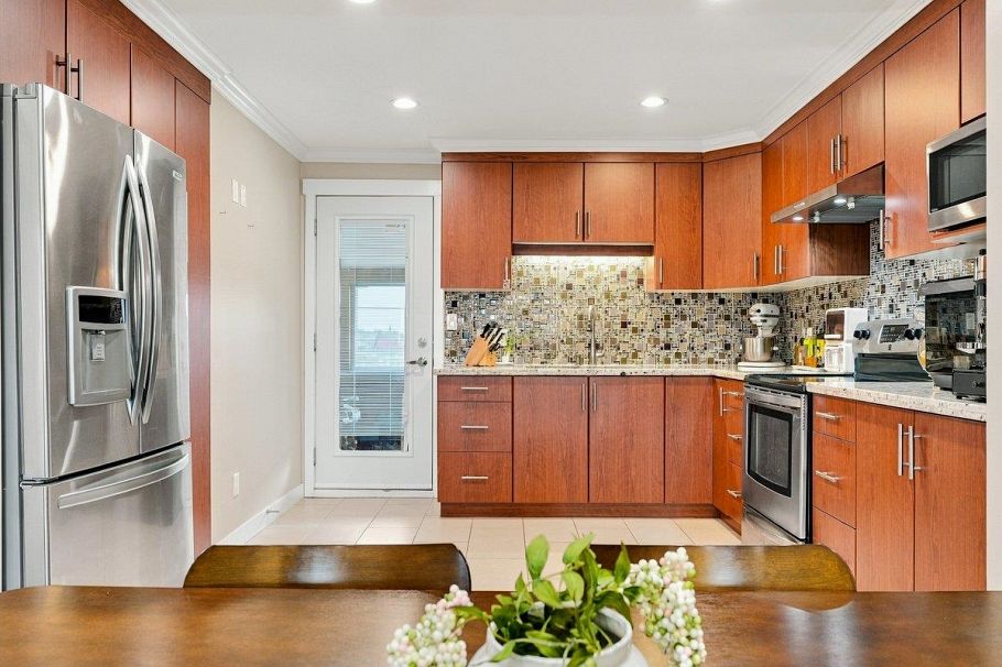 3951 Slocan Street Vancouver, BC - 10