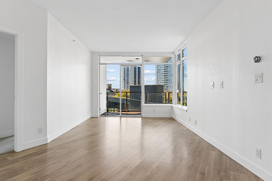701 3557 Sawmill Crescent Vancouver, BC - 7