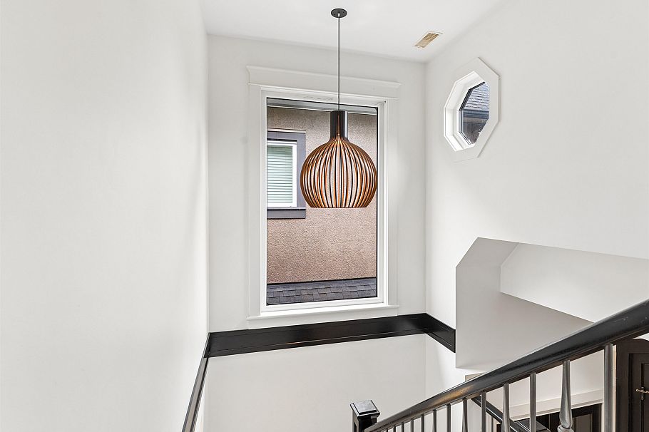 917 W 20th Avenue Vancouver, BC - 14