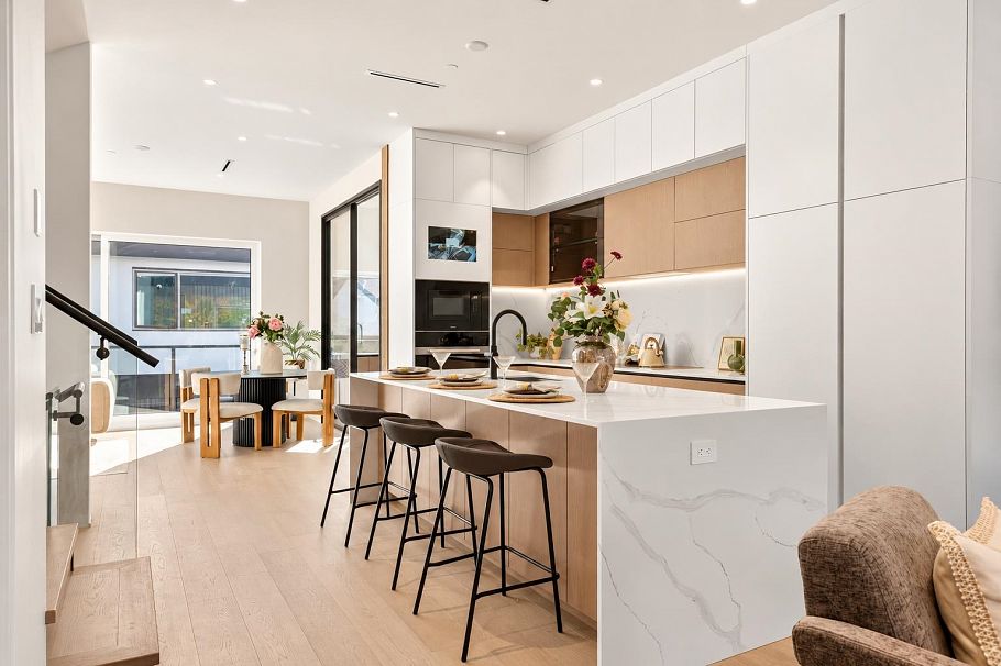 3930 W 33rd Avenue Vancouver, BC - 7