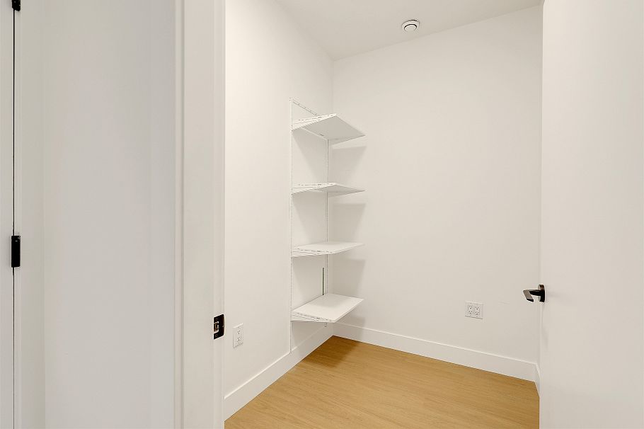 604 2235 E Broadway Vancouver, BC - 29