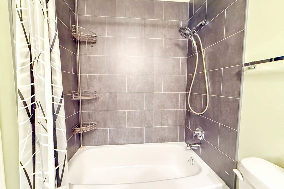 304 827 W 16TH, North Vancouver BC V7P 1R2 North Vancouver, BC - 26