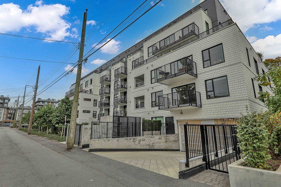 604 2235 E Broadway Vancouver, BC - 40