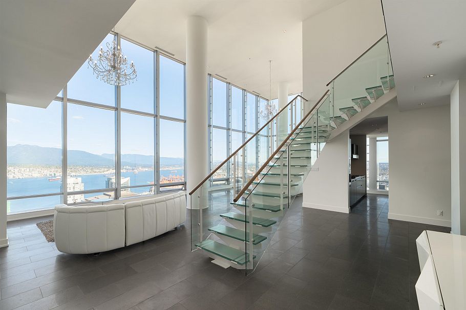 5303 1128 W Georgia Street Vancouver, BC - 2
