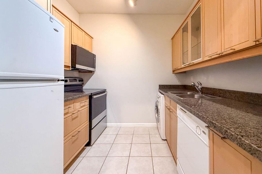 304 827 W 16TH, North Vancouver BC V7P 1R2 North Vancouver, BC - 20
