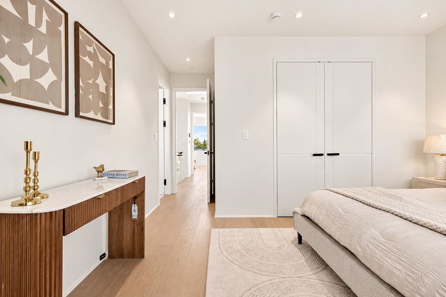 3930 W 33rd Avenue Vancouver, BC - 20