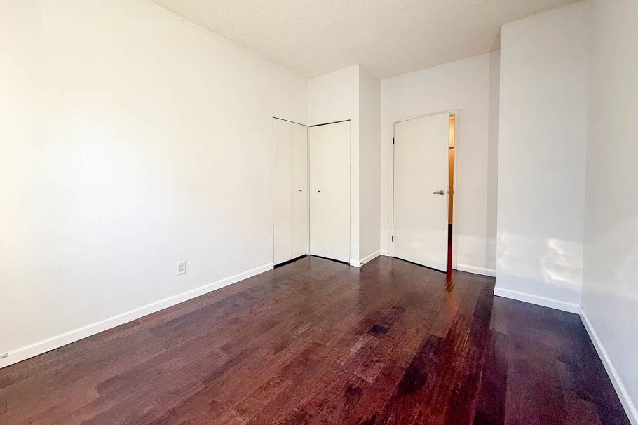 304 827 W 16TH, North Vancouver BC V7P 1R2 North Vancouver, BC - 17