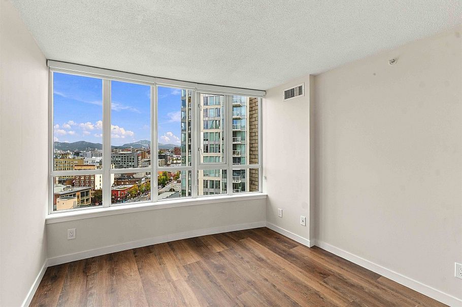 1707 63 Keefer Place Vancouver, BC - 13