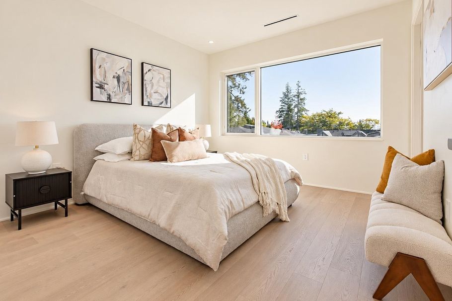 3930 W 33rd Avenue Vancouver, BC - 24