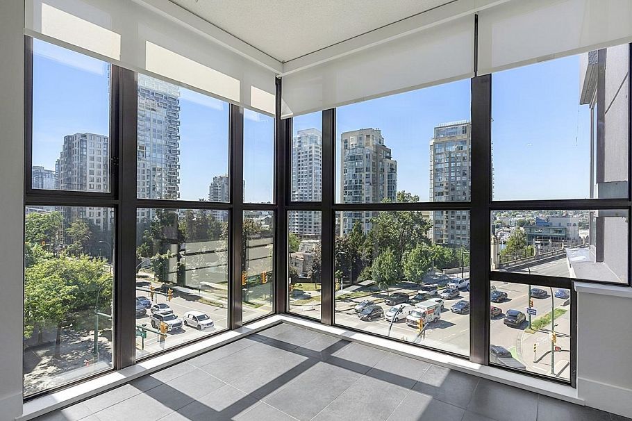 601 1003 Pacific Street Vancouver, BC - 11