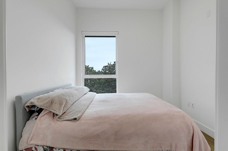 604 2235 E Broadway Vancouver, BC - 26