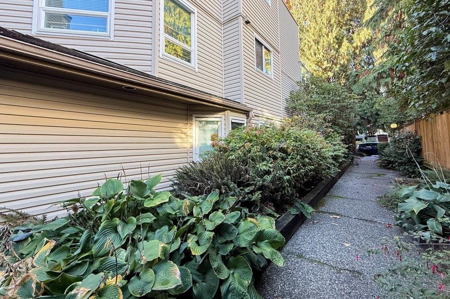 304 827 W 16TH, North Vancouver BC V7P 1R2 North Vancouver, BC - 5