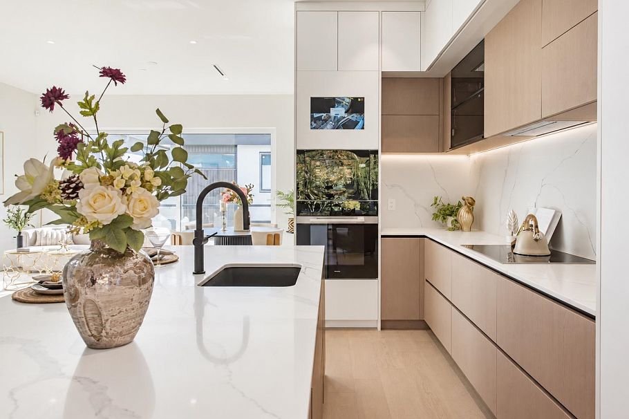 3930 W 33rd Avenue Vancouver, BC - 14