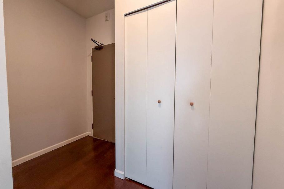 304 827 W 16TH, North Vancouver BC V7P 1R2 North Vancouver, BC - 6