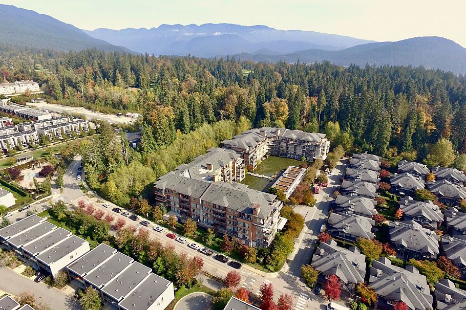 318 3602 Aldercrest Drive North Vancouver, BC - 27