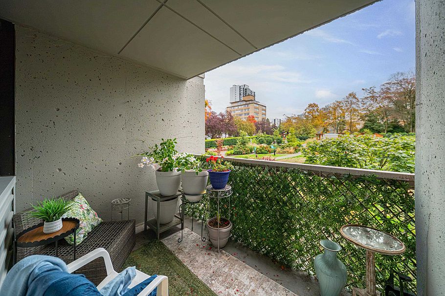 206 1740 Comox Street Vancouver, BC - 20