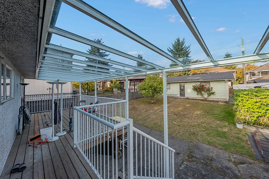 3631 Wellington Avenue Vancouver, BC - 19