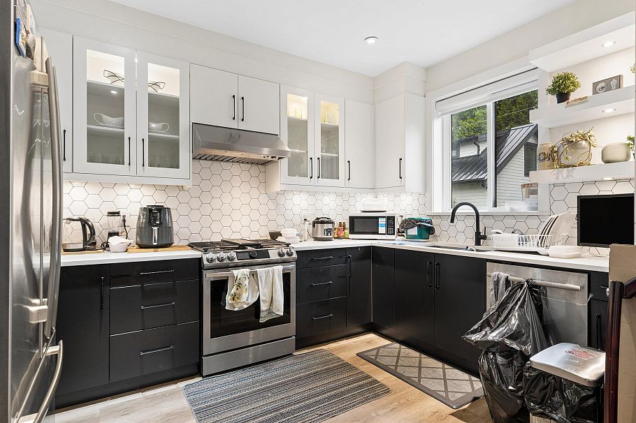 797 E 18th Avenue Vancouver, BC - 10