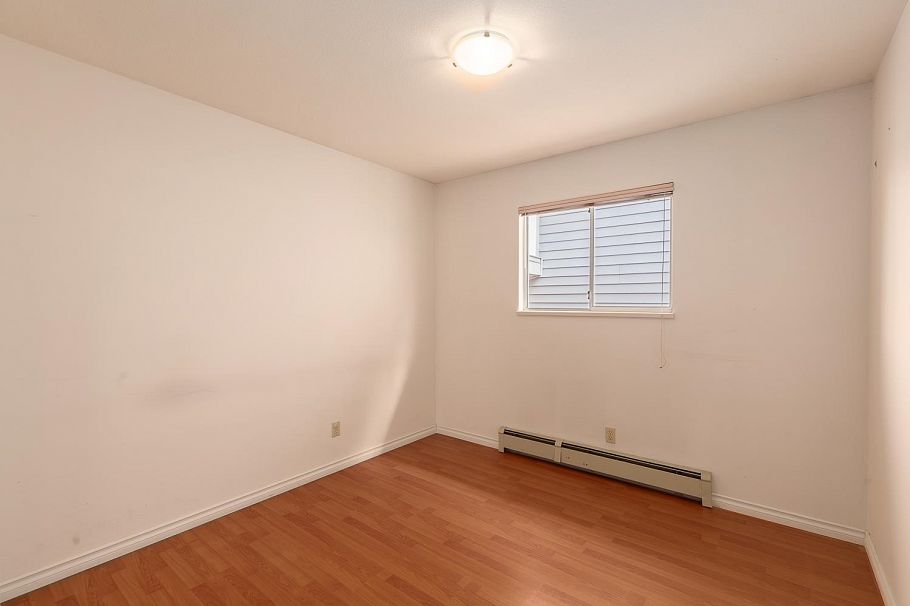 3078 E 6th Avenue Vancouver, BC - 23