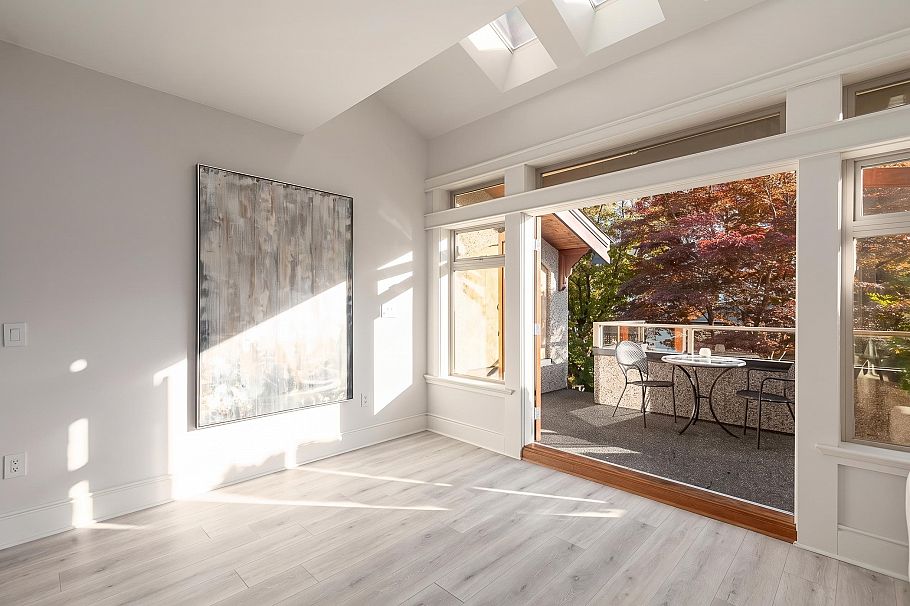 1976 W 12th Avenue Vancouver, BC - 7