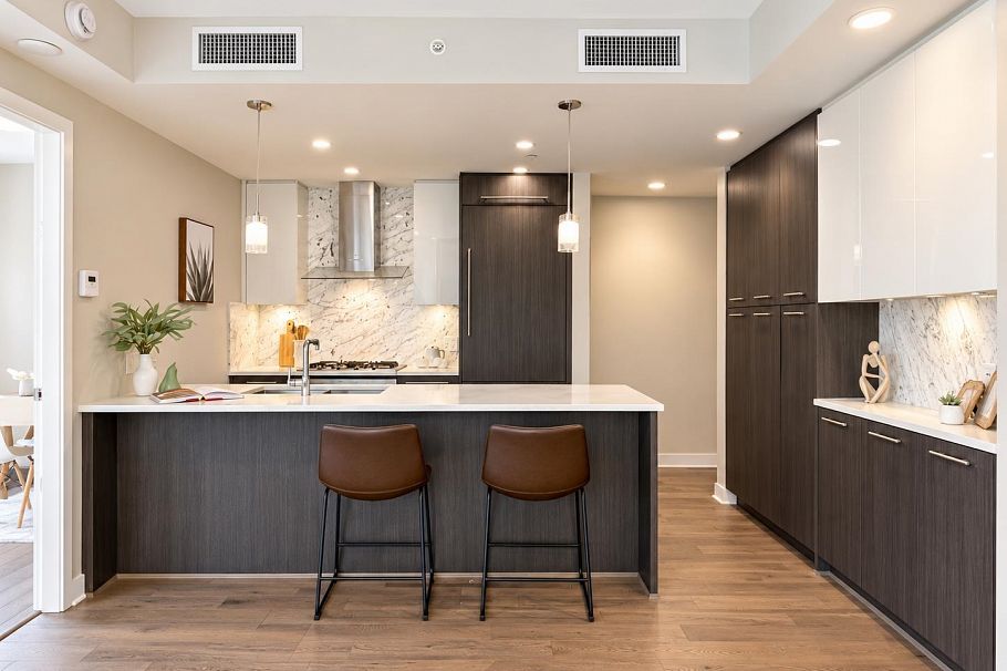 211 677 W 41st Avenue Vancouver, BC - 6