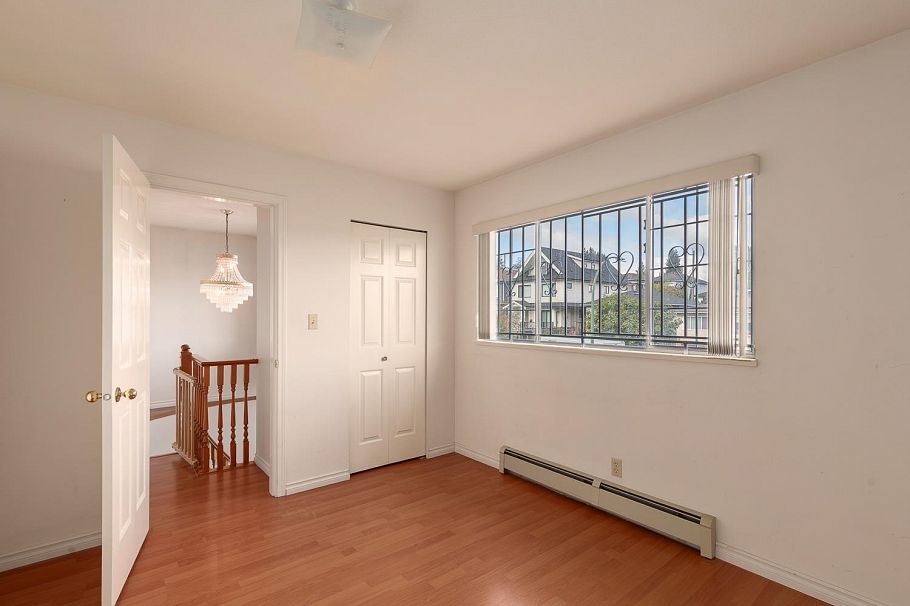 3078 E 6th Avenue Vancouver, BC - 20