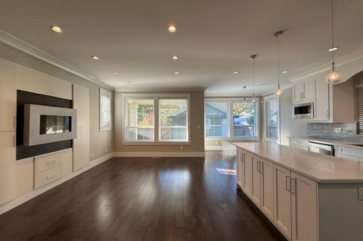2023 Larson Road North Vancouver, BC - 5